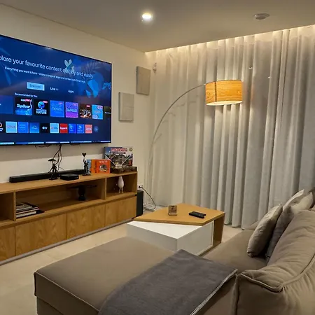 Ferienhaus Marcel Cahen 5 Luxurious For Families Groups And Events *