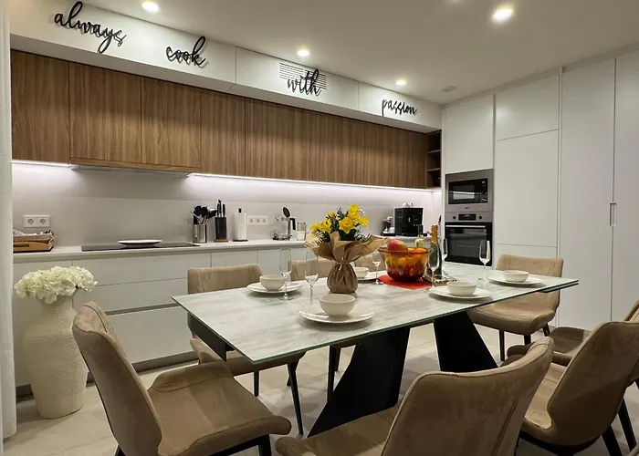 Ferienhaus Marcel Cahen 5 Luxurious For Families Groups And Events