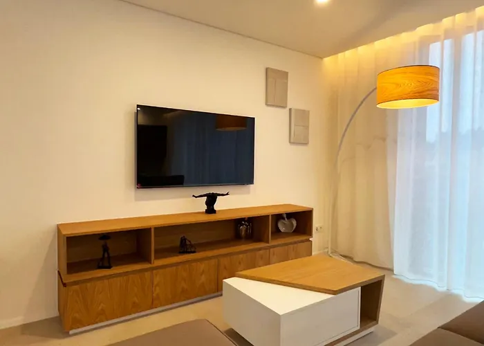 Дом отдыха Marcel Cahen 5 Luxurious For Families Groups And Events